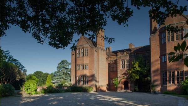 The Earl of Chester Restaurant - Crabwall Manor Hotel The Earl of Chester Restaurant - Crabwall Manor Hotel