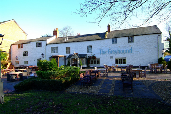 Greyhound, Milton Malsor - Chef & Brewer