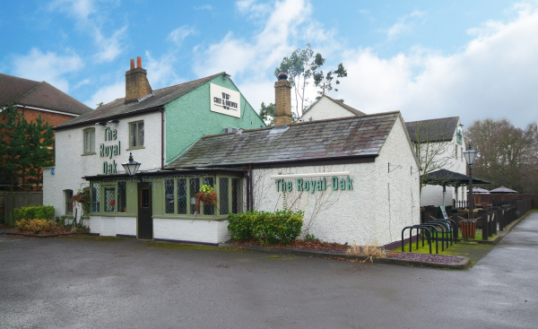 Royal Oak, Slough - Chef & Brewer