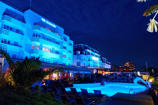 Ventana Grand Café at The Cumberland Hotel