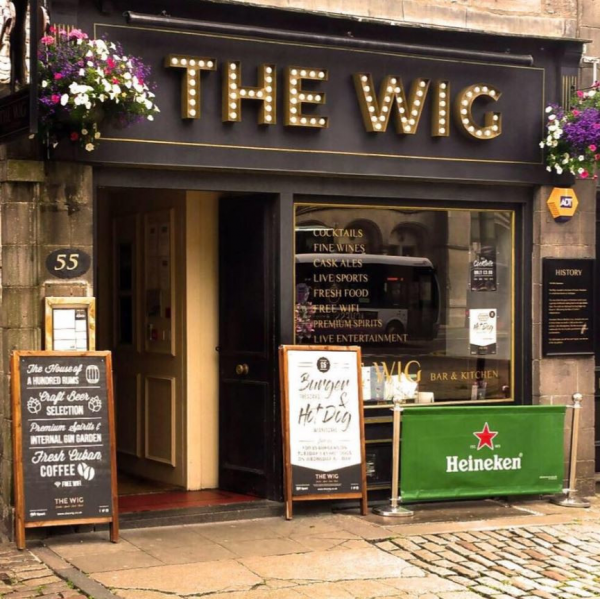 The Wig Bar and Kitchen British in Aberdeen, Aberdeenshire The